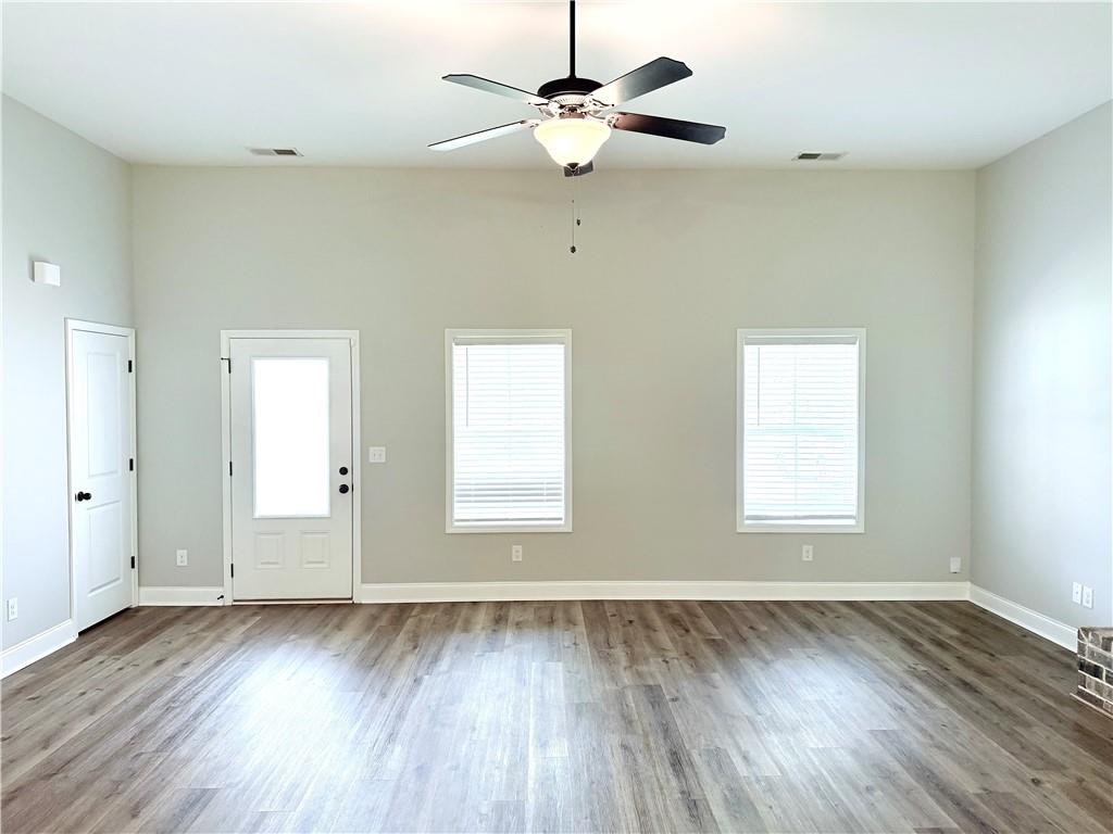 147 Zion Wood Road Loganville, GA 30052 - Photo 5 of 27