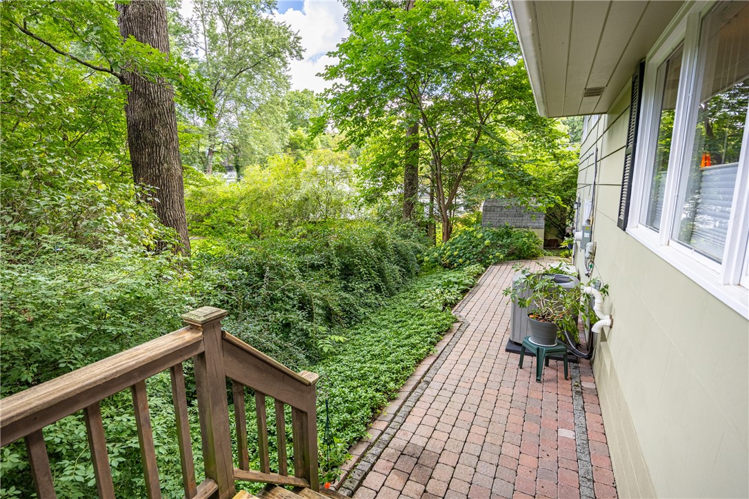 20 Kimberly Road Pittsford, NY 14534 - Photo 41 of 45 Gallery Image 41