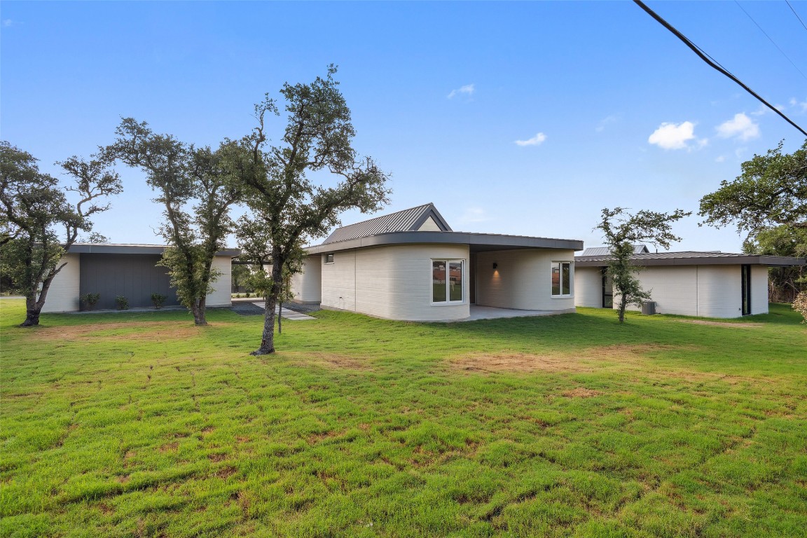 40 Peace Pipe Wimberley, TX 78676 - Photo 20 of 23 a house view with a garden space