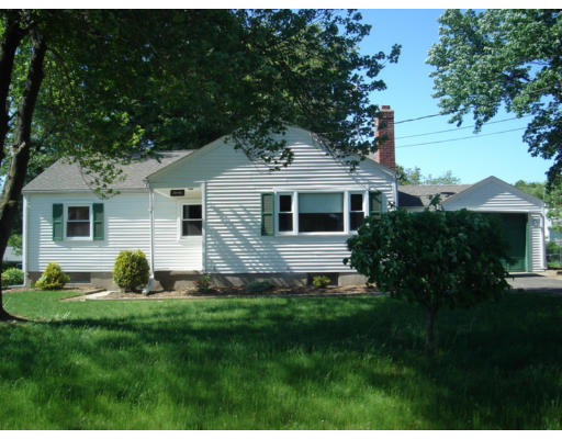 20 Ranger Street South Hadley, MA 01075 - Photo 1 of 19 Gallery Image 1