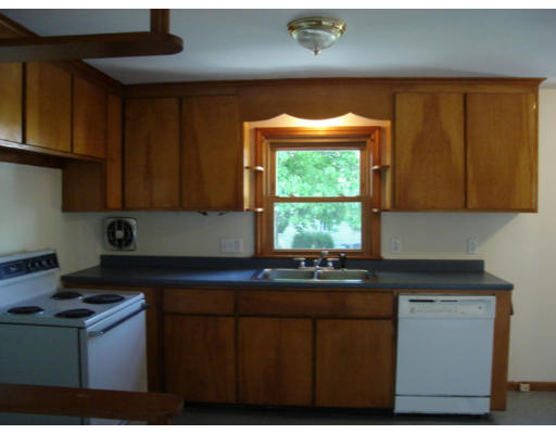 20 Ranger Street South Hadley, MA 01075 - Photo 6 of 19 Gallery Image 6