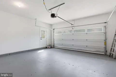 a view of a room with an empty space