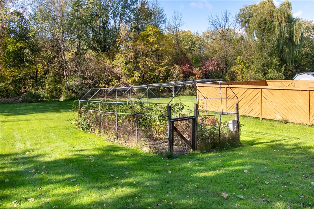 6099 State Rte 21 Williamson, NY 14589 - Photo 27 of 31