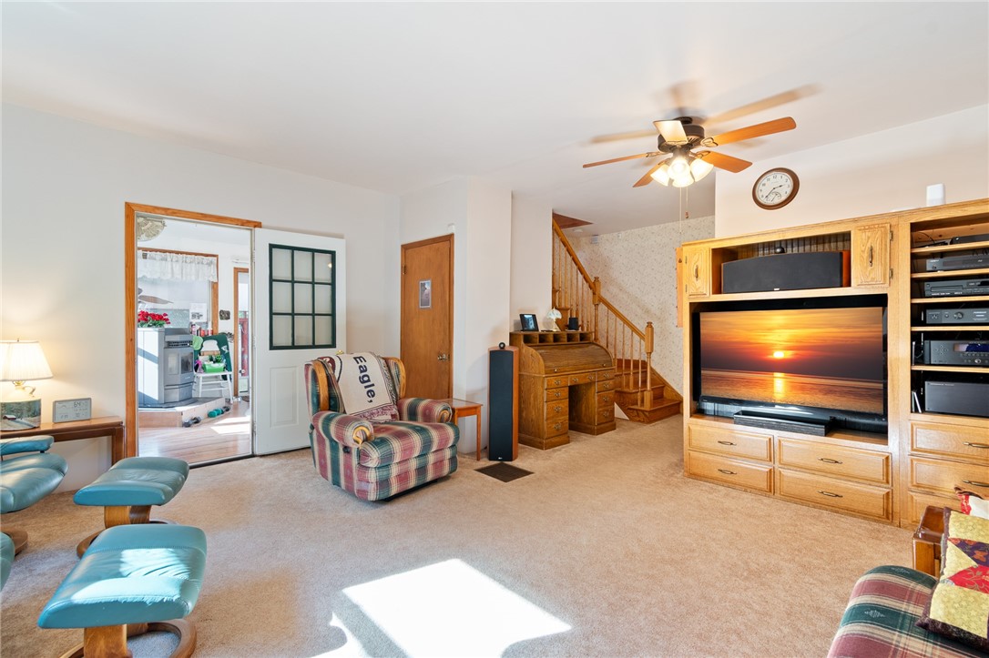 6099 State Rte 21 Williamson, NY 14589 - Photo 7 of 31