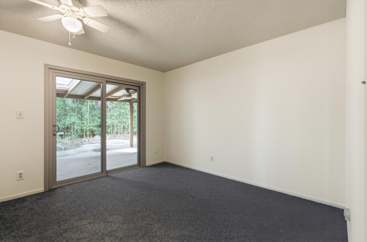 2432 Hicks Street Selma, CA 93662 - Photo 17 of 37