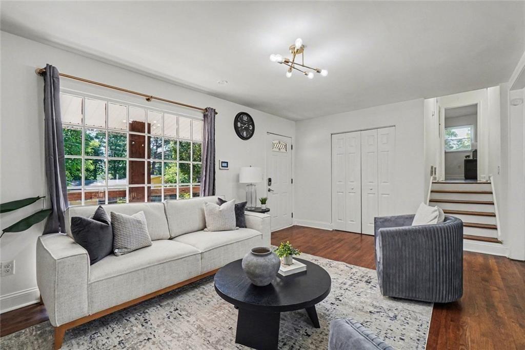 2637 Casher Drive Decatur, GA 30034 - Photo 10 of 23 Gallery Image 10