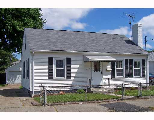 70 Balch Street Pawtucket, RI 02861 - Photo 1 of 8 Exterior Front.