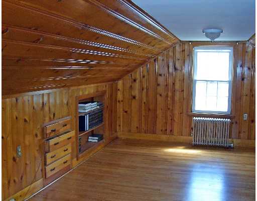 70 Balch Street Pawtucket, RI 02861 - Photo 7 of 8 Interior Space/Layout.