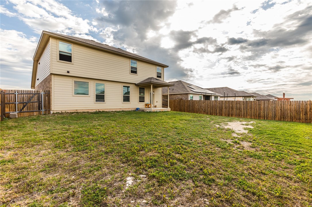 2917 Beutel Road Lorena, TX 76655 - Photo 10 of 45