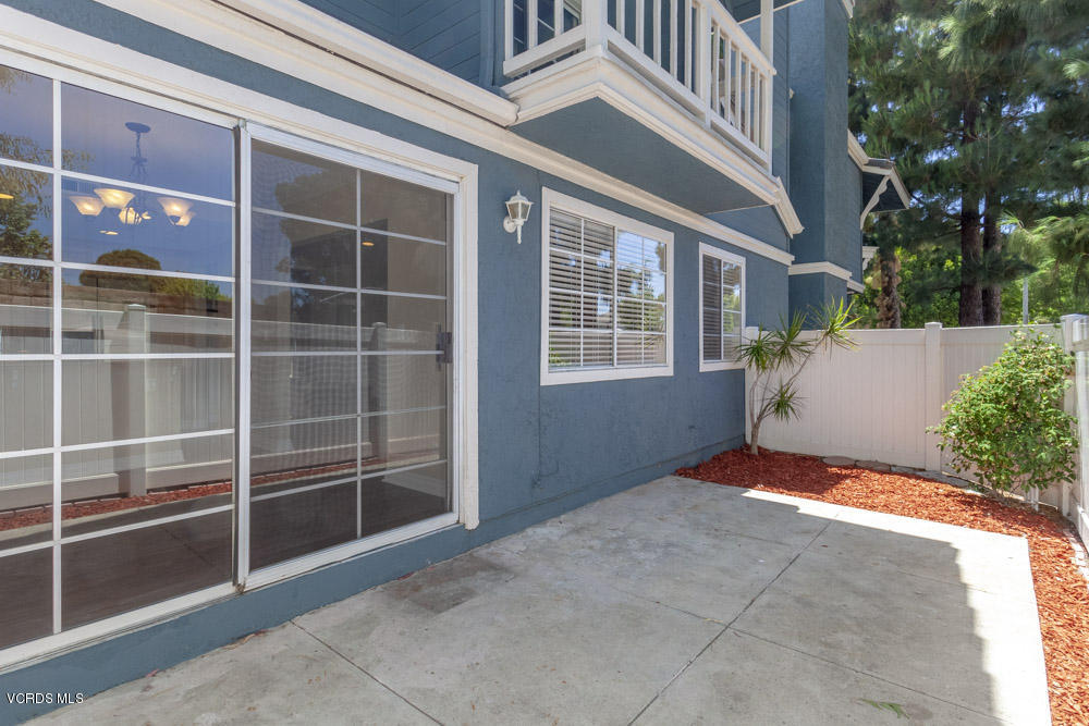 1990 Rory Lane, Unit 3 Simi Valley, CA 93063 - Photo 20 of 22