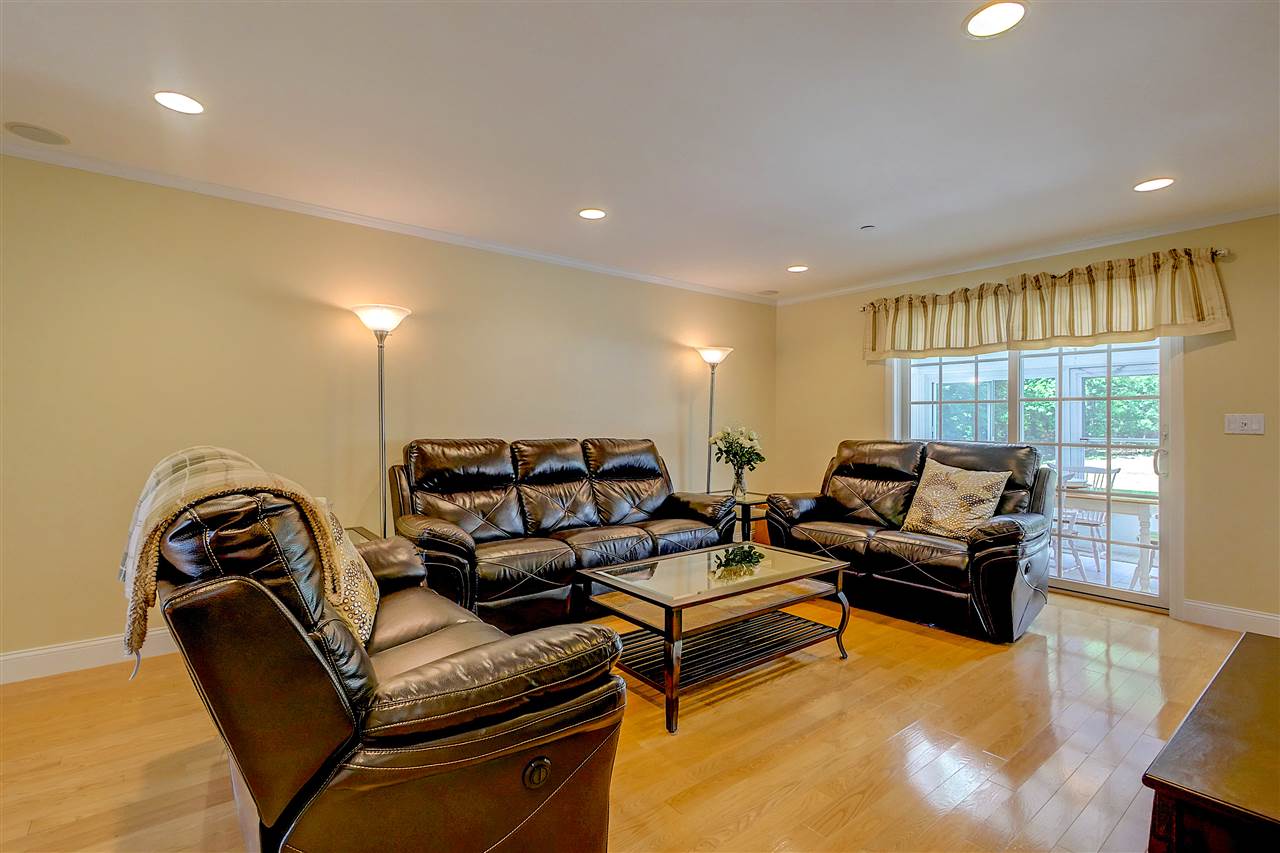 168 Warner Hill Road Derry, NH 03038 - Photo 15 of 40