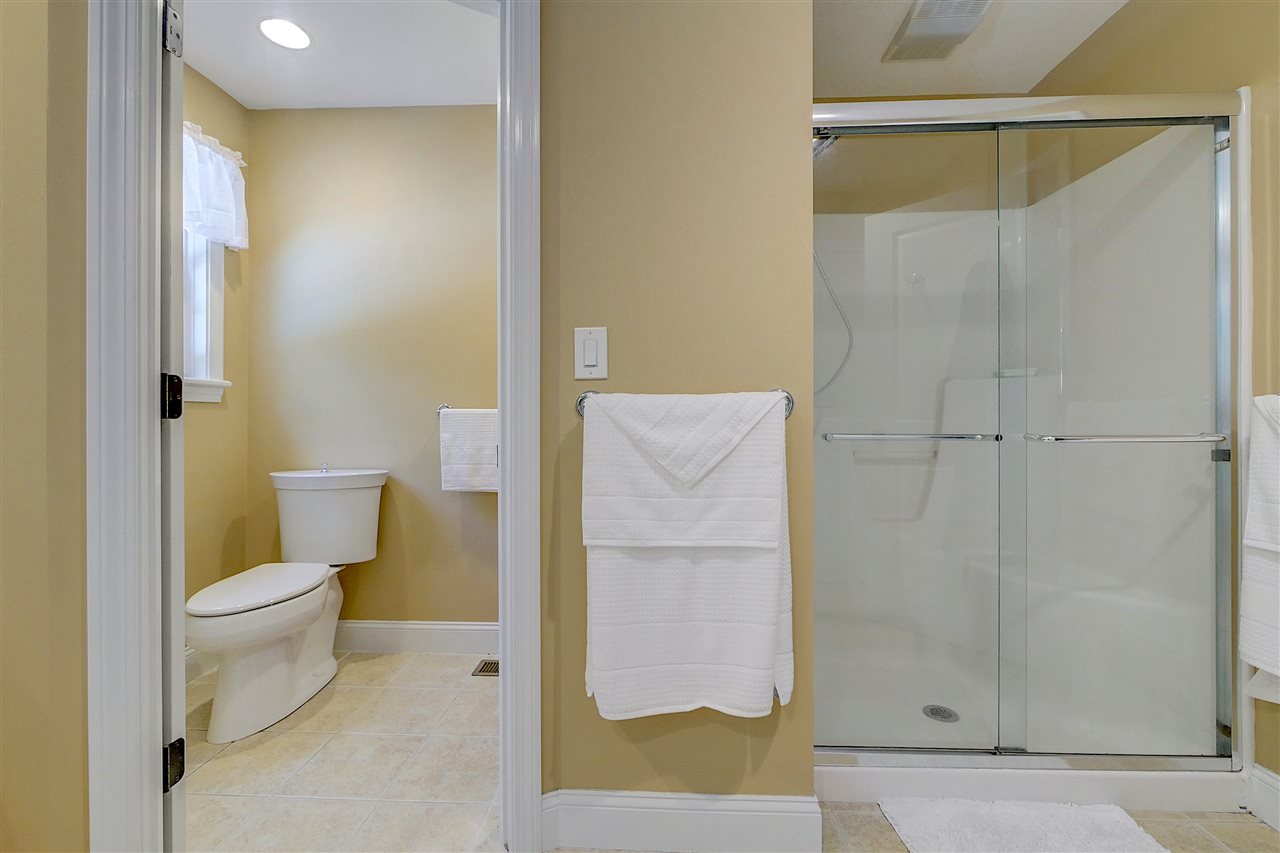 168 Warner Hill Road Derry, NH 03038 - Photo 27 of 40