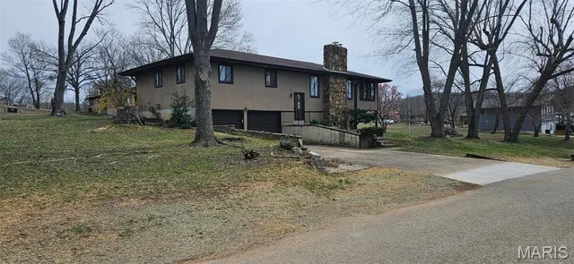 $363,900 | 266 Hunt Club Circle, Galena, MO 65656