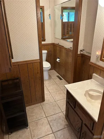 $363,900 | 266 Hunt Club Circle, Galena, MO 65656