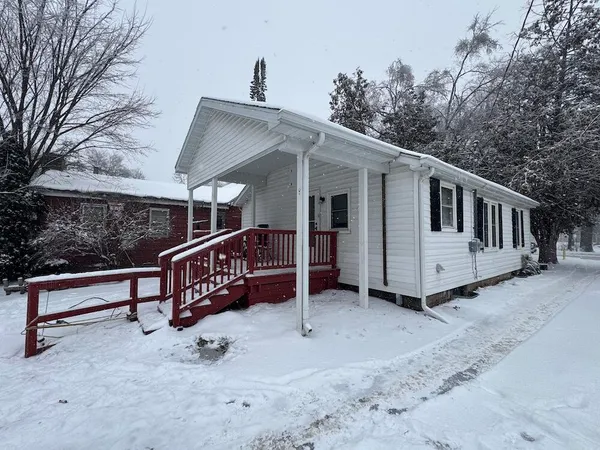 $134,900 | 190 East Spruce Street, Harrison, MI 48625