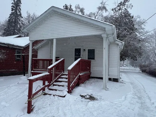 $149,900 | 190 East Spruce Street, Harrison, MI 48625