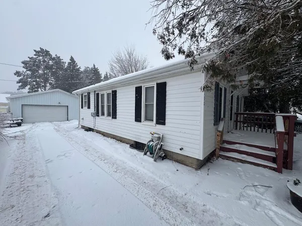 $134,900 | 190 East Spruce Street, Harrison, MI 48625