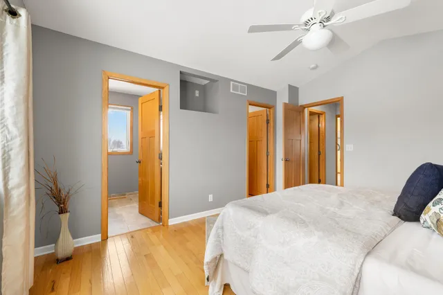 $425,000 | 12777 Westwind Court, Lindstrom, MN 55045