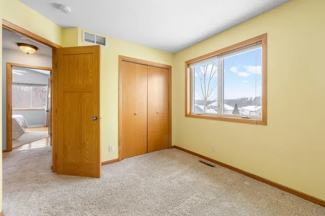 $425,000 | 12777 Westwind Court, Lindstrom, MN 55045