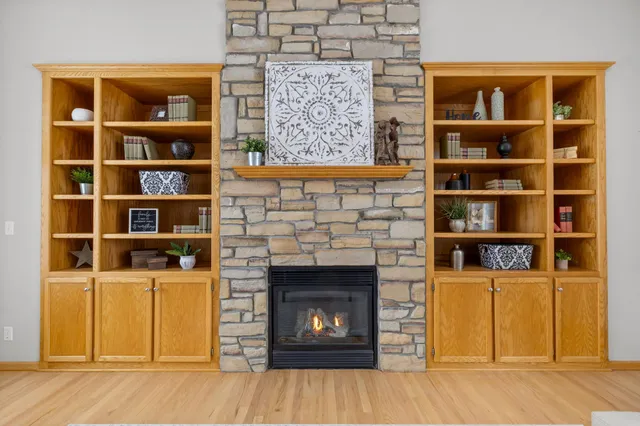 $425,000 | 12777 Westwind Court, Lindstrom, MN 55045