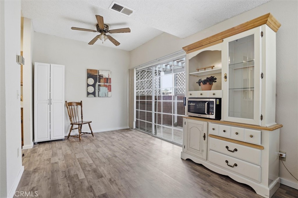 2483 Country Santa Maria, CA 93455 - Photo 6 of 19 a living room with furniture and flat screen tv