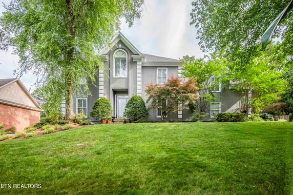 $819,900 | 312 Axton Drive, Farragut, TN 37934