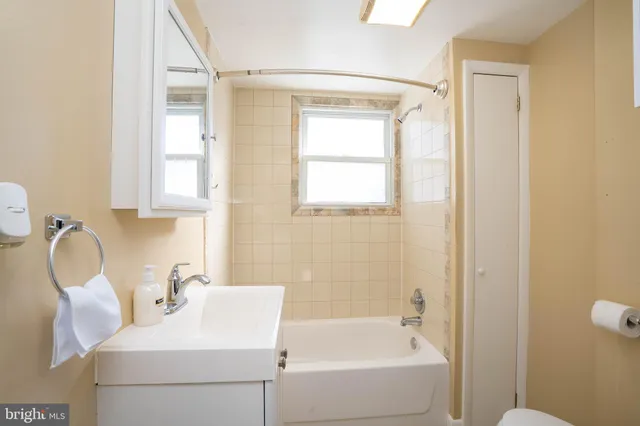 $3,500 | 135 Keswick Avenue, Ewing, NJ 08638