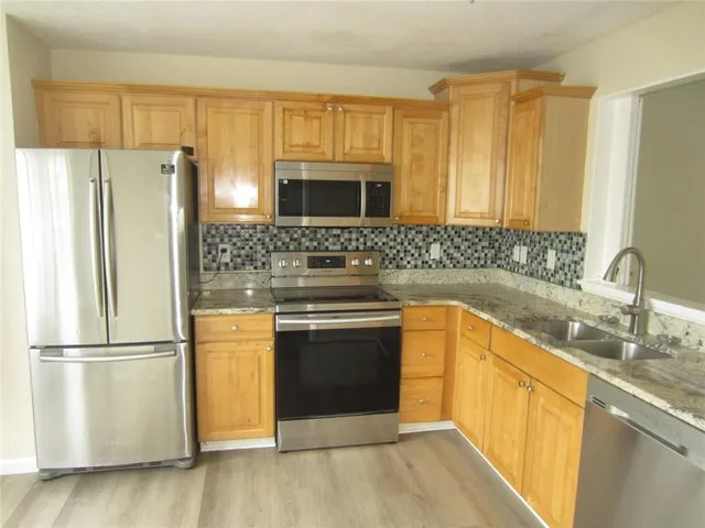 $1,800 | 4036 Oak Glenn Drive, Duluth, GA 30096