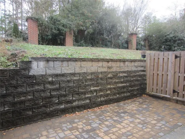 $1,800 | 4036 Oak Glenn Drive, Duluth, GA 30096