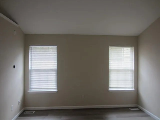 $1,800 | 4036 Oak Glenn Drive, Duluth, GA 30096