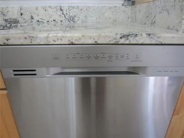 $1,800 | 4036 Oak Glenn Drive, Duluth, GA 30096