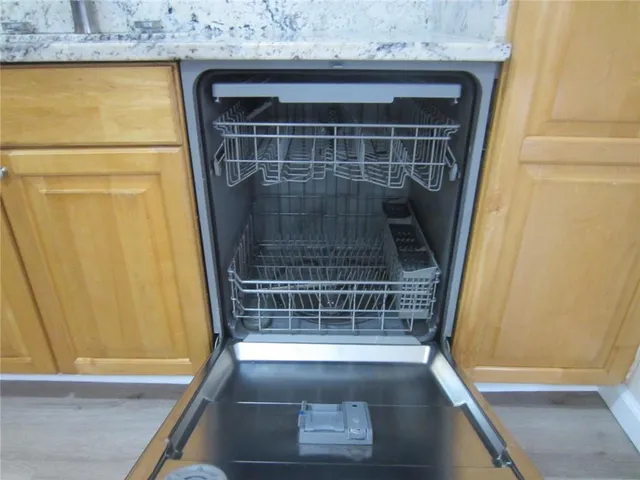 $1,800 | 4036 Oak Glenn Drive, Duluth, GA 30096