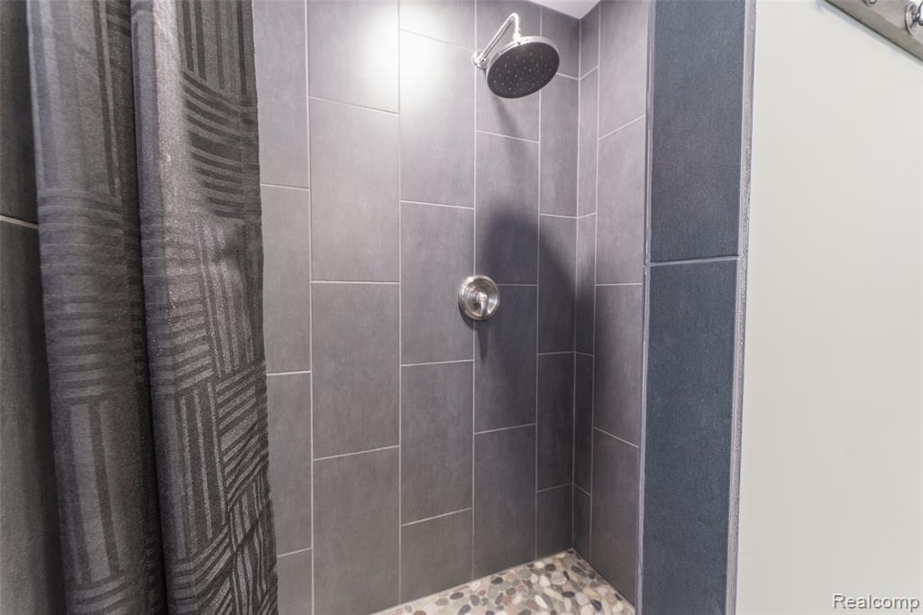 18999 Weller Road Gregory, MI 48137 - Photo 24 of 57