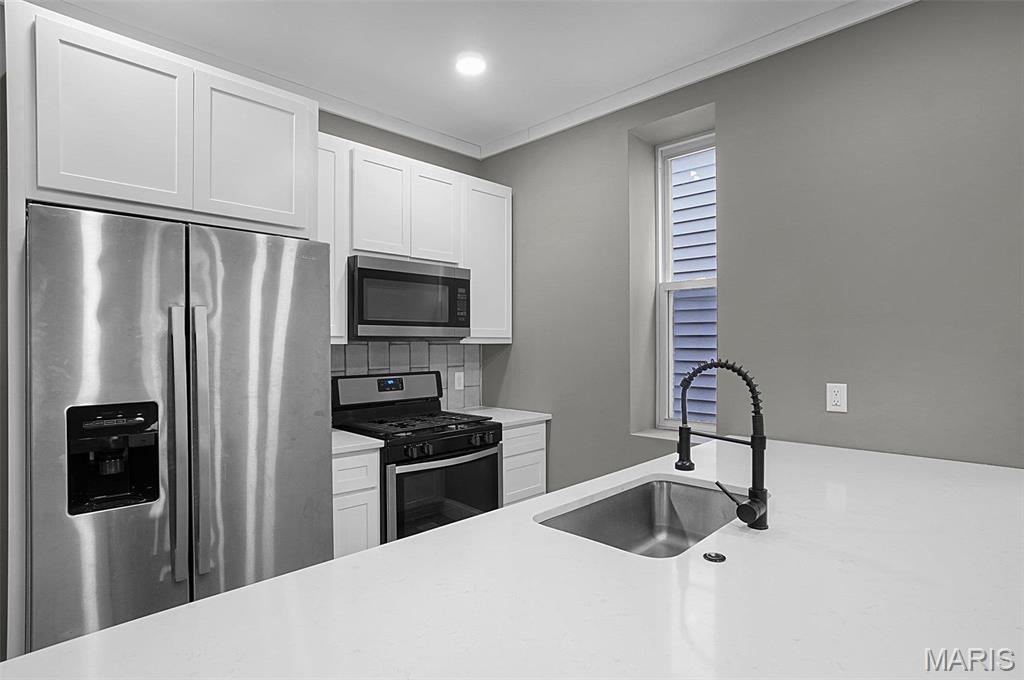 4237 Chippewa Street St. Louis, MO 63116 - Photo 4 of 16