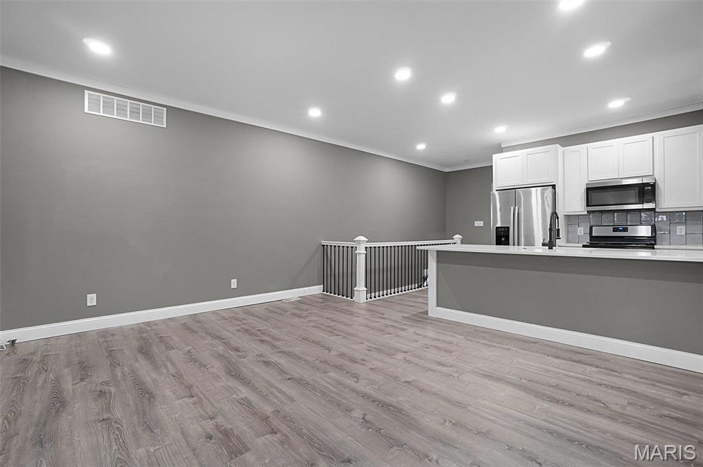 4237 Chippewa Street St. Louis, MO 63116 - Photo 6 of 16
