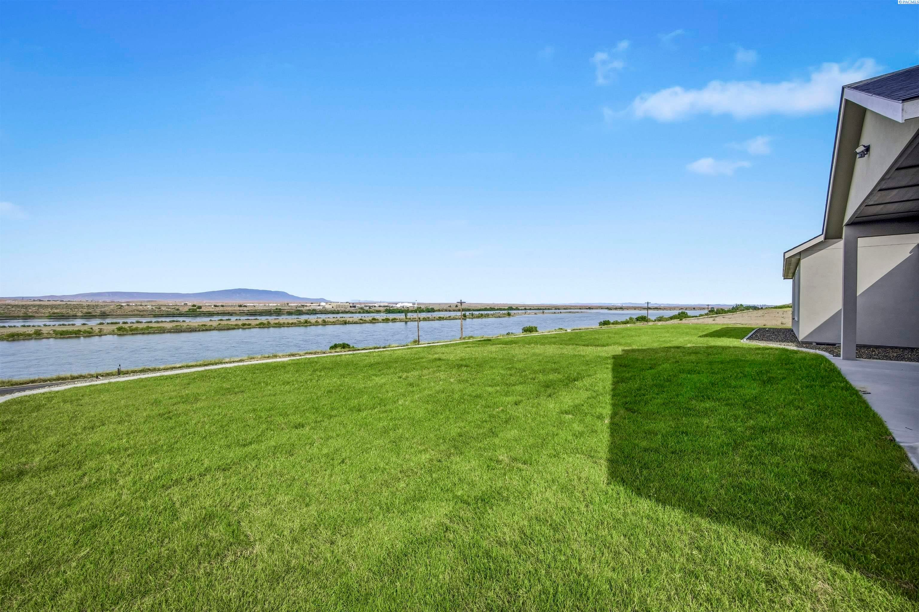 161 Riviera Drive Pasco, WA 99301 - Photo 41 of 43 Gallery Image 41