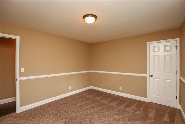 1750 Jim Kim Road Cunningham, TN 37052 - Photo 14 of 20 Spare Bedroom