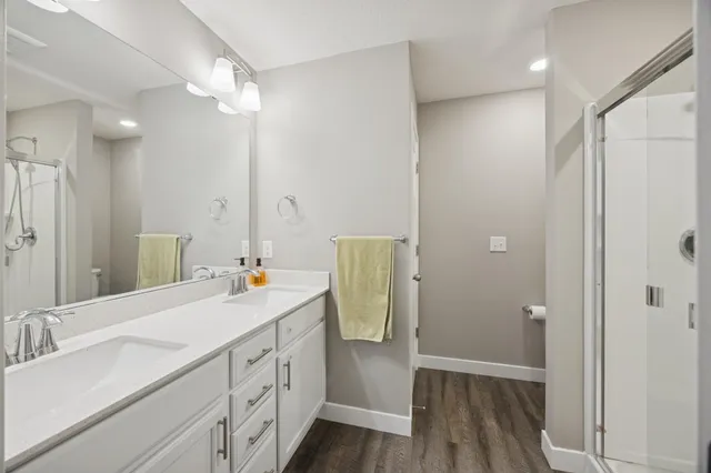 $479,900 | 1336 Chestnut Circle, Carver, MN 55315