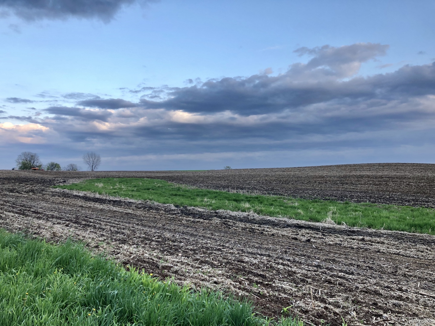 15805 Hebron Road Harvard, IL 60033 - Photo 7 of 14