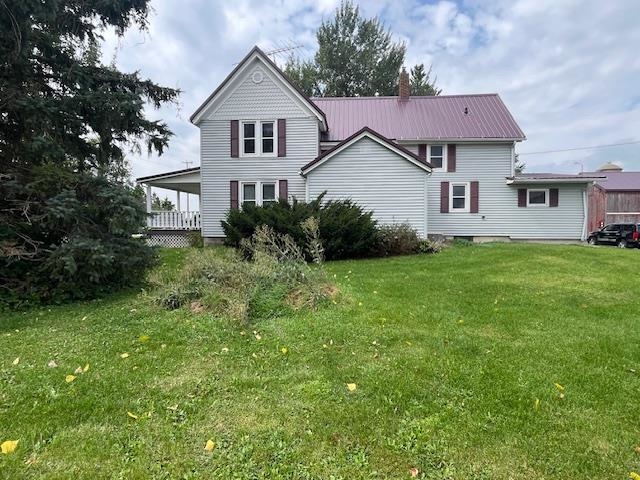 W12881 Sheldon Road Brandon, WI 53919 - Photo 4 of 22