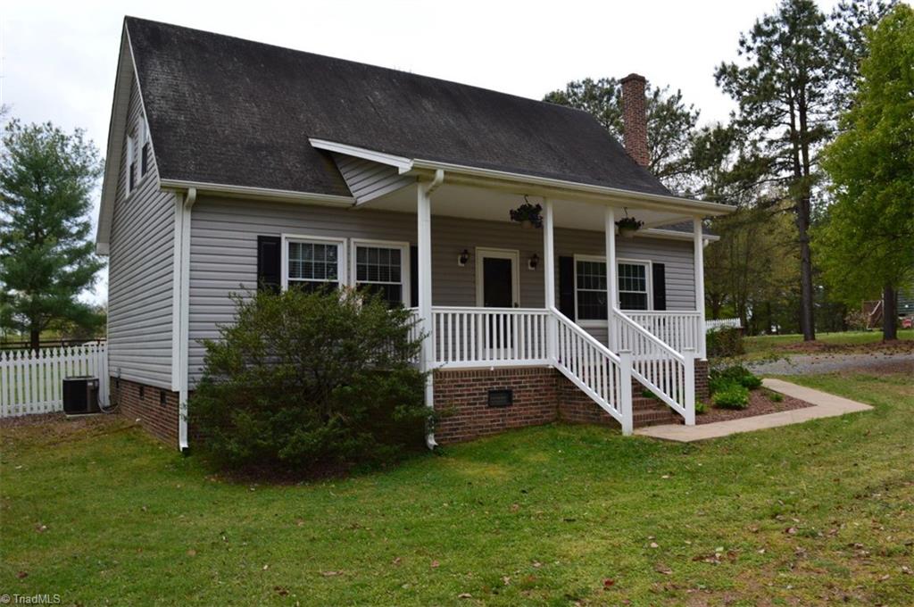 7929 Lester Road Stokesdale, NC 27357 - Photo 4 of 30 Gallery Image 4