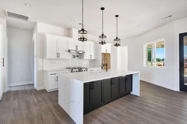 $950,000 | 16699 Road 30 1/2, Madera, CA 93636