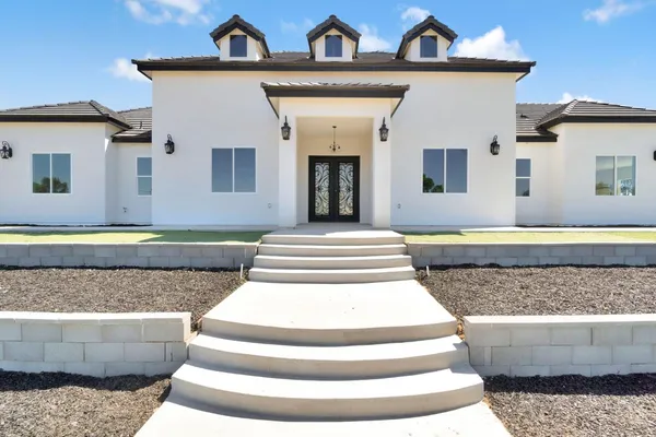 $950,000 | 16699 Road 30 1/2, Madera, CA 93636