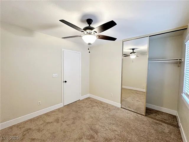 $2,015 | 725 Hitchen Post Drive, Henderson, NV 89011