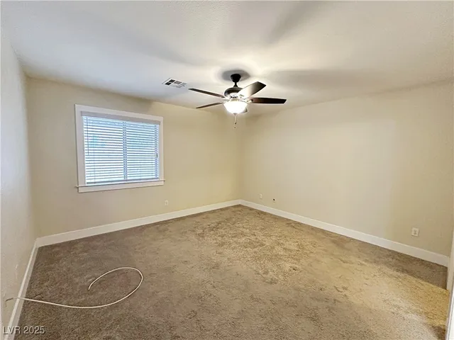 $2,015 | 725 Hitchen Post Drive, Henderson, NV 89011
