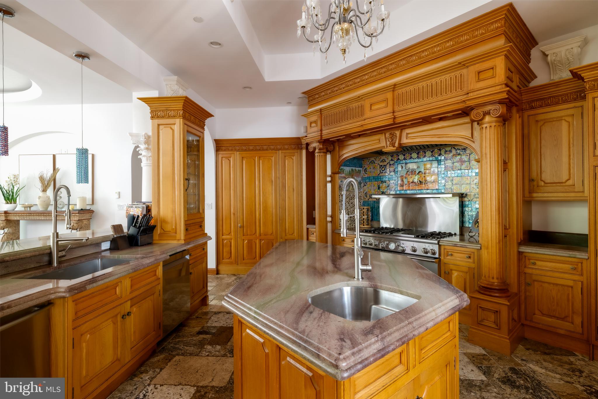 9101 River Road Potomac, MD 20854 - Photo 24 of 50 Kitchen