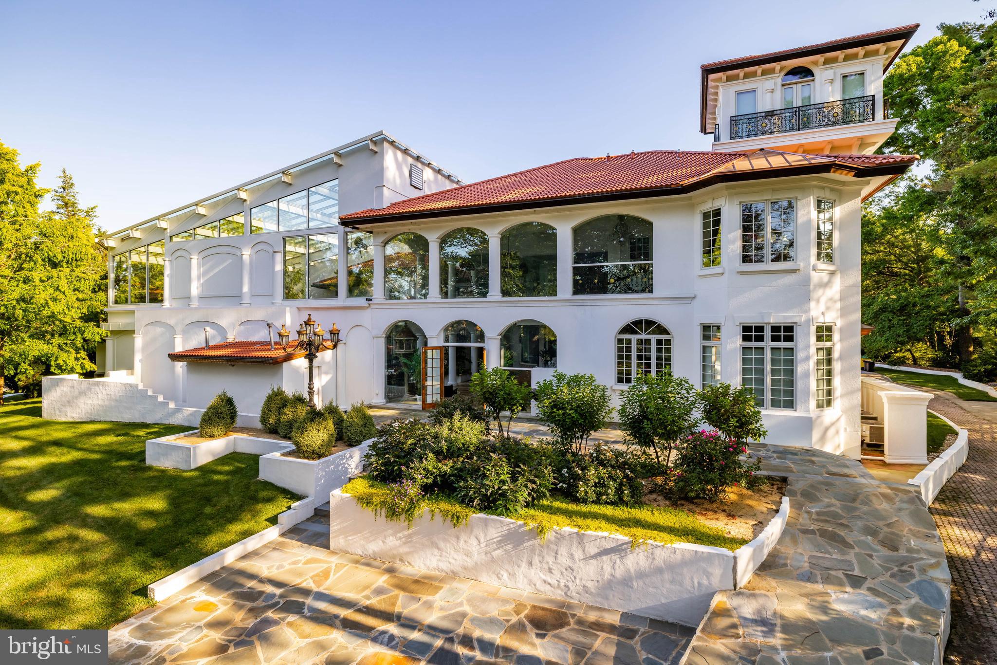 9101 River Road Potomac, MD 20854 - Photo 50 of 50 Exterior facade