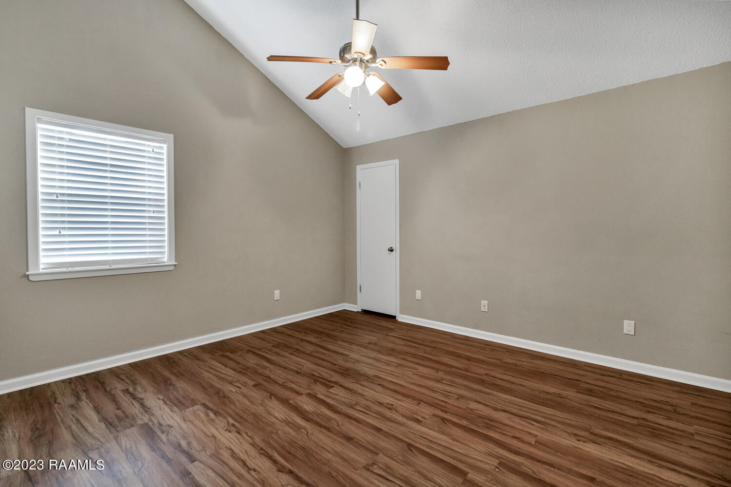 103 Breckenridge Loop Scott, LA 70583 - Photo 11 of 15 103 Breckenridge Loop-12
