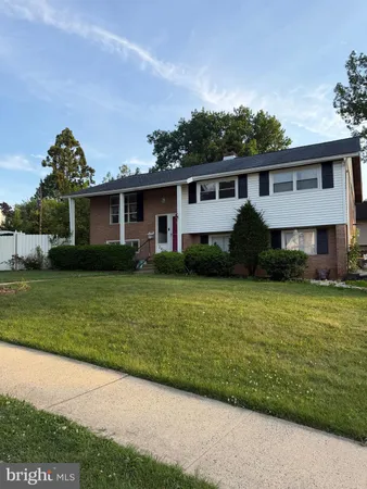 $424,900 | 2400 Lindale Drive, Reading, PA 19609