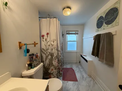 $1,875 | 2905 North Burling Street, Unit 3, Chicago, IL 60657